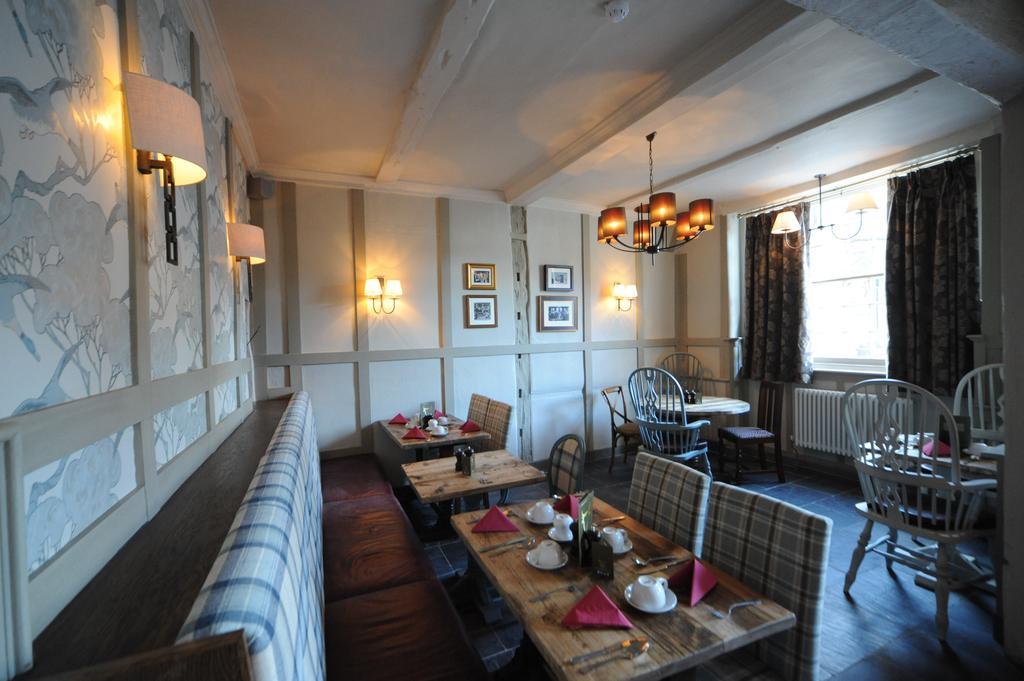 The Bull Hotel Стоуни Стратфорд Экстерьер фото