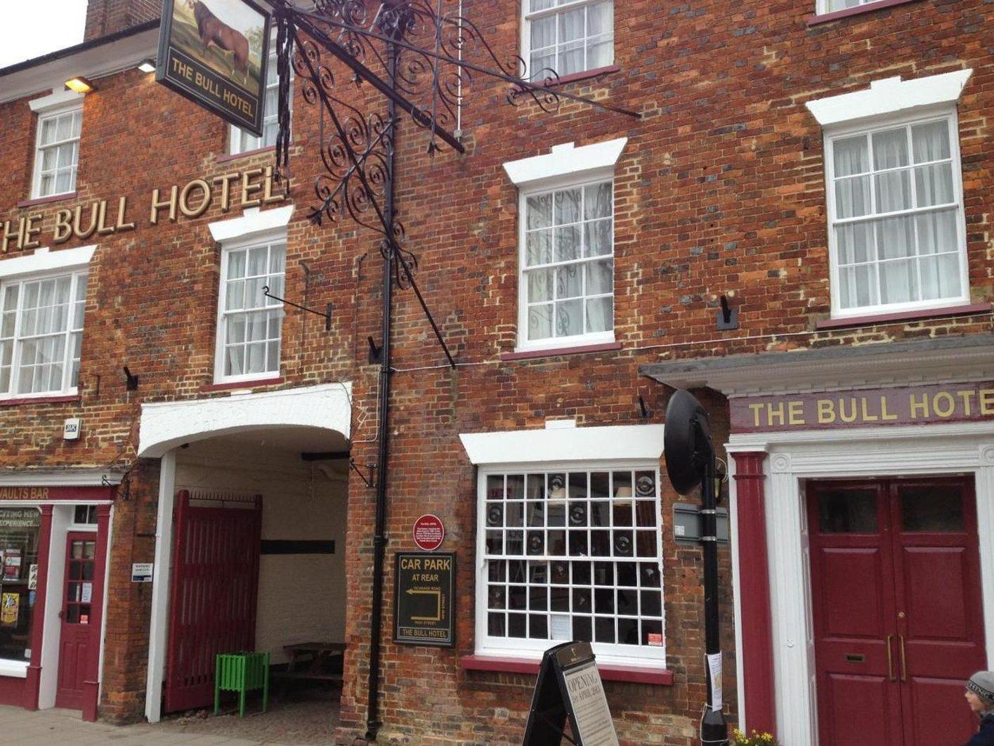 The Bull Hotel Стоуни Стратфорд Экстерьер фото