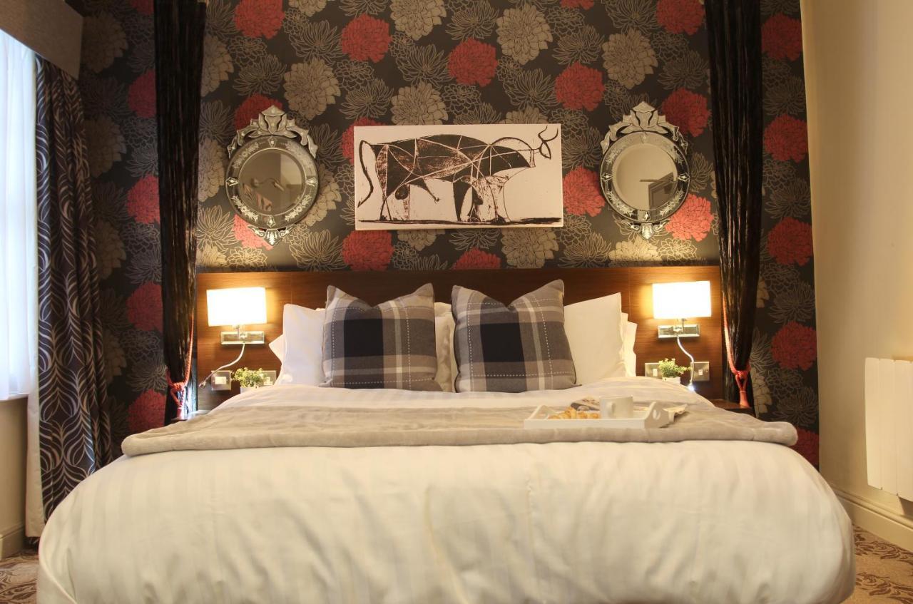 The Bull Hotel Стоуни Стратфорд Экстерьер фото